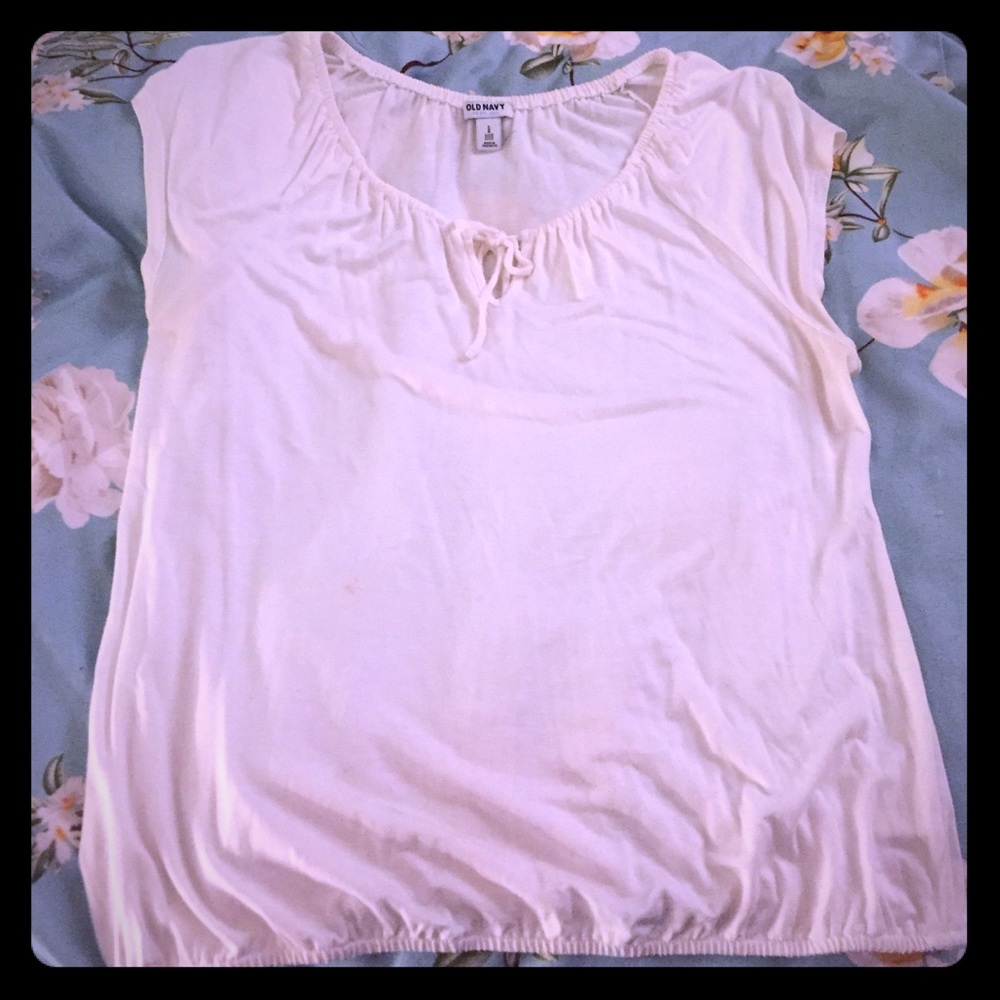 Old Navy drapey off-white tee shirt blouse